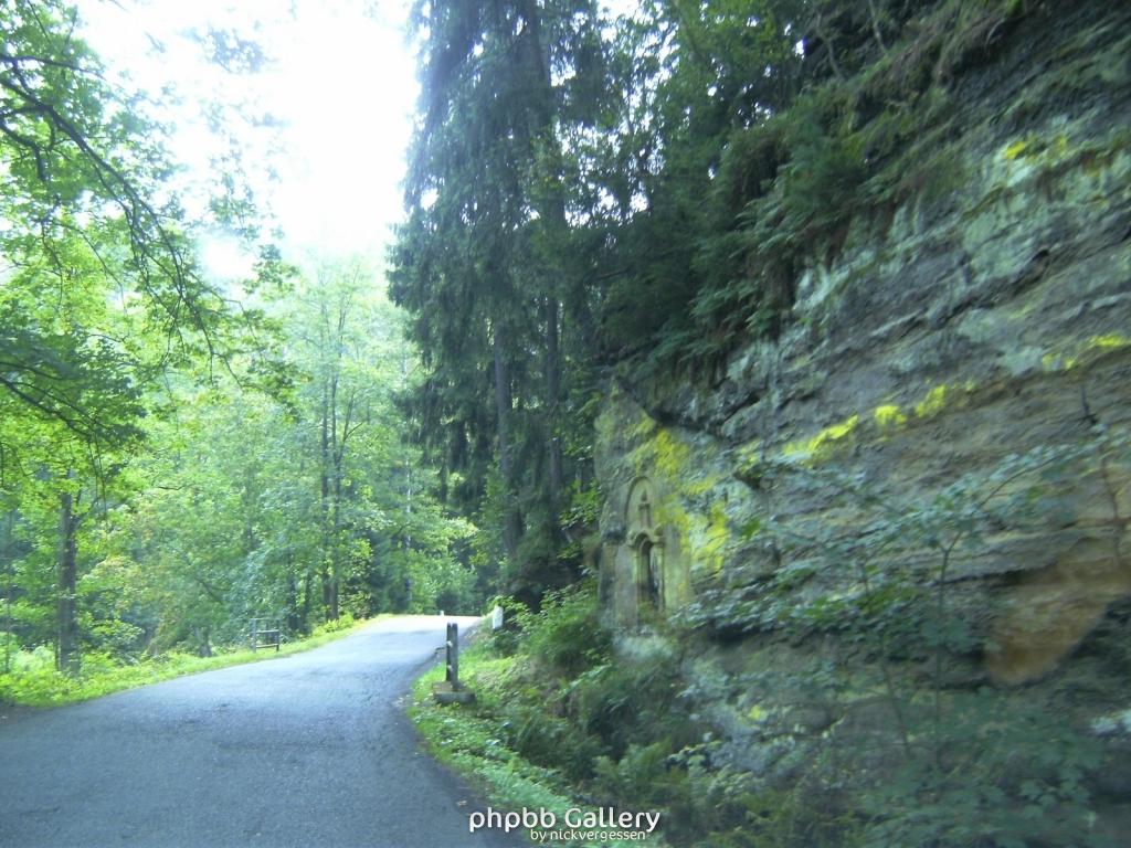 Image 002