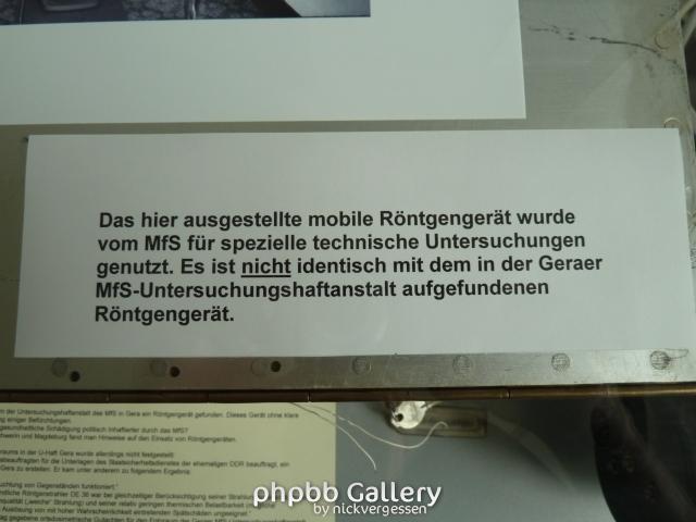 Hinweistafel z. Röntgengerät.J